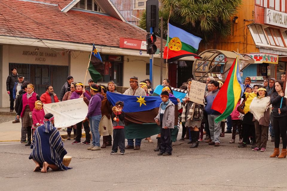 Aquí el discurso de las Comunidades Williche de Chiloé este 12 de octubre de 2015