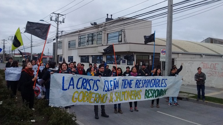 Crisis de Chiloé comienza a aparecer a nivel mundial: Radio Francia Internacional realiza reportaje sonoro