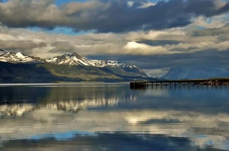 En Puerto Natales  no quieren una factoría salmonera. Vecinos y turismo comenzaron oposición para defender su territorio