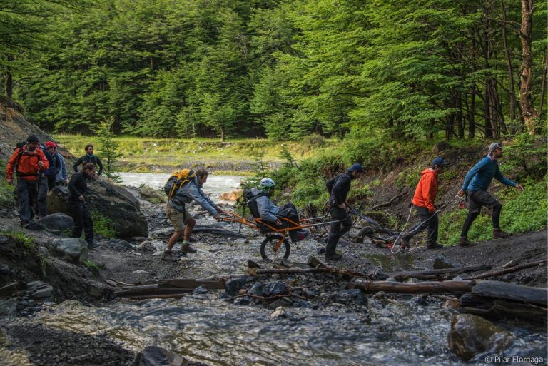 Cochamó tendrá el primer trekking en silla de ruedas en la región de Los Lagos