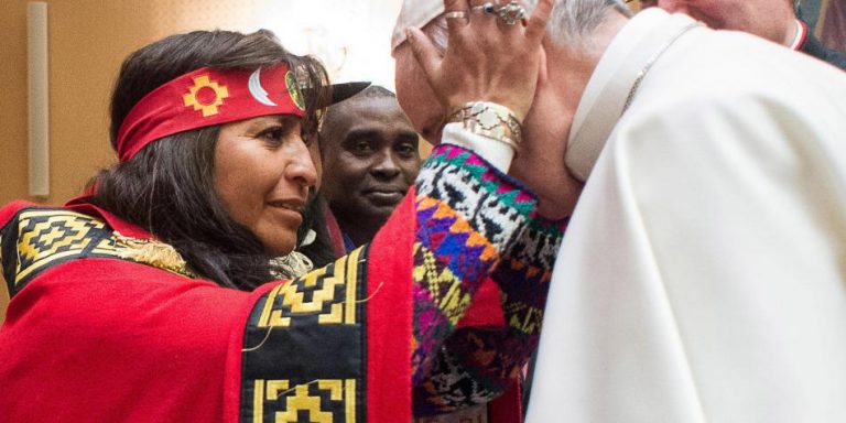 El Papa Francisco se reunirá con los mapuches en Chile