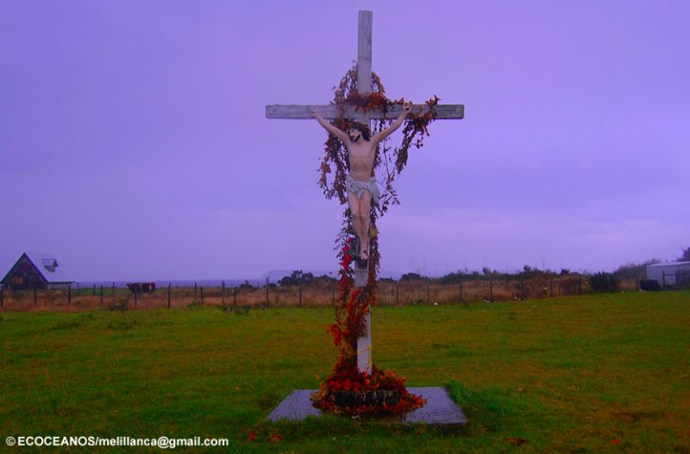 Nazareno de Caguach: Salmonera Trusal afirma aceptar concesión en fondeadero de lanchas religiosas