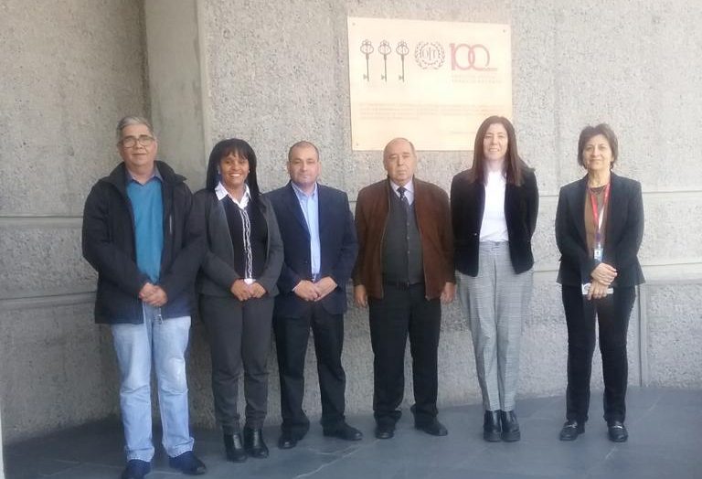 Tripulantes de naves de carga del sur de Chile denuncian ante la OIT malas condiciones laborales