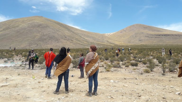 Triunfo contra extractivismo. Comunidades Aymaras frenan exploración minera en espacio sagrado