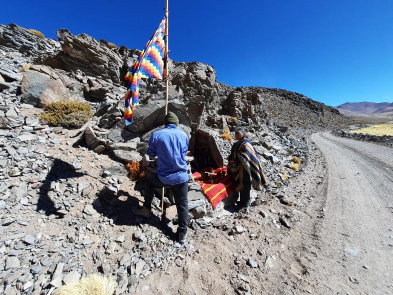 Comunidad Colla de Atacama denuncia atropellos de empresa transnacional minera