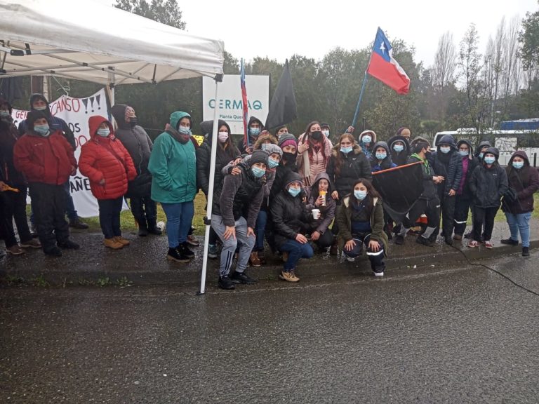 Salmonera Mitsubishi-Cermaq en Chile enfrenta huelga laboral por bonos de producción y bajos salarios