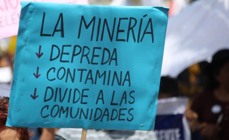 Rechazo Aymara y Quechua a política nacional de minería 2050