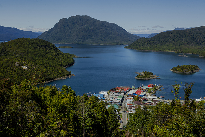 U. Austral presenta informe para protección efectiva del maritorio de parques y reservas nacionales