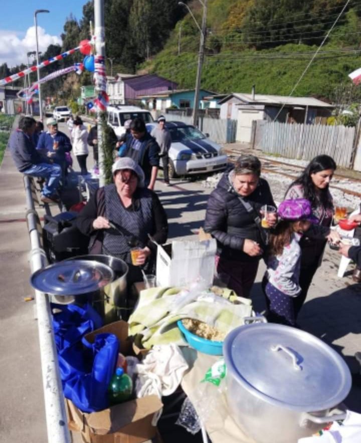 Pescadores artesanales celebran Fiesta Gastronómica Piedra del León en Caleta Punta Astorga de Lota