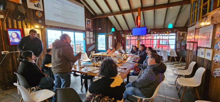 Dialogan sobre el uso del borde costero en Queilen, Chiloé