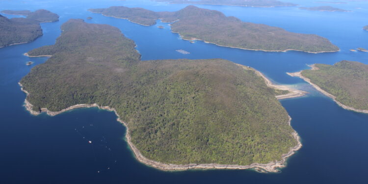 Los Dueños del Mar de Aisén contra las comunidades costeras y la Ley Lafkenche